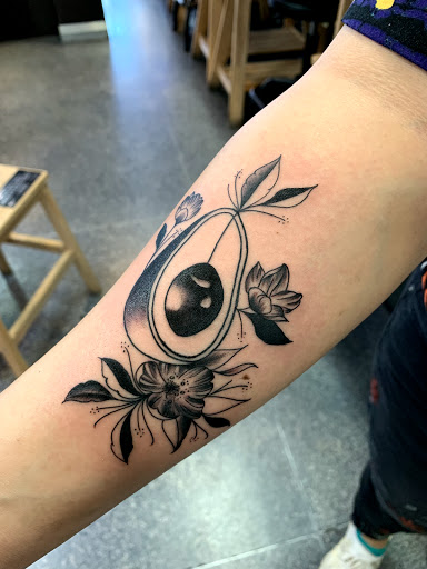 Tattoo Shop «Oriana Tattoo Studio», reviews and photos, 219 71st St, Miami Beach, FL 33141, USA