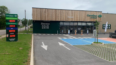 Carrefour Contact à Champlitte