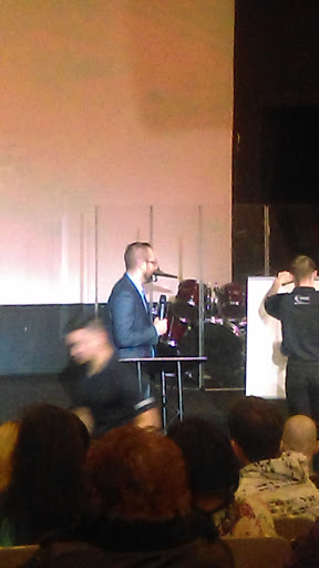 Movie Theater «Eastwood Theater», reviews and photos, 817 E Broadway St, Toledo, OH 43605, USA