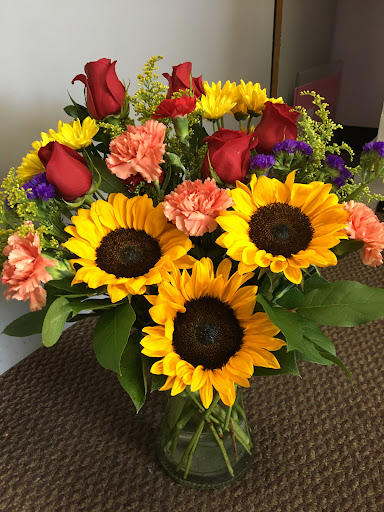 Florist «GGG Florist», reviews and photos, 2015 N Dobson Rd, Chandler, AZ 85224, USA