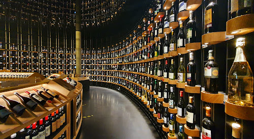 Caviste Bordeaux Wine Trip Bordeaux