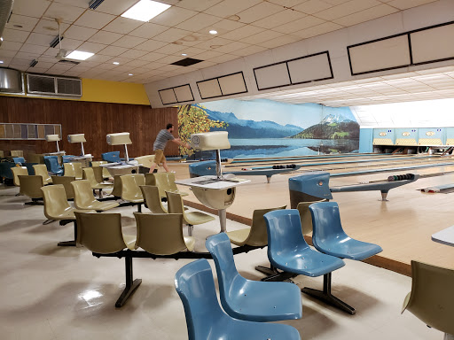 Bowling Alley «Lucky Strike Lanes Inc», reviews and photos, 185 Stafford Rd, Mansfield Center, CT 06250, USA