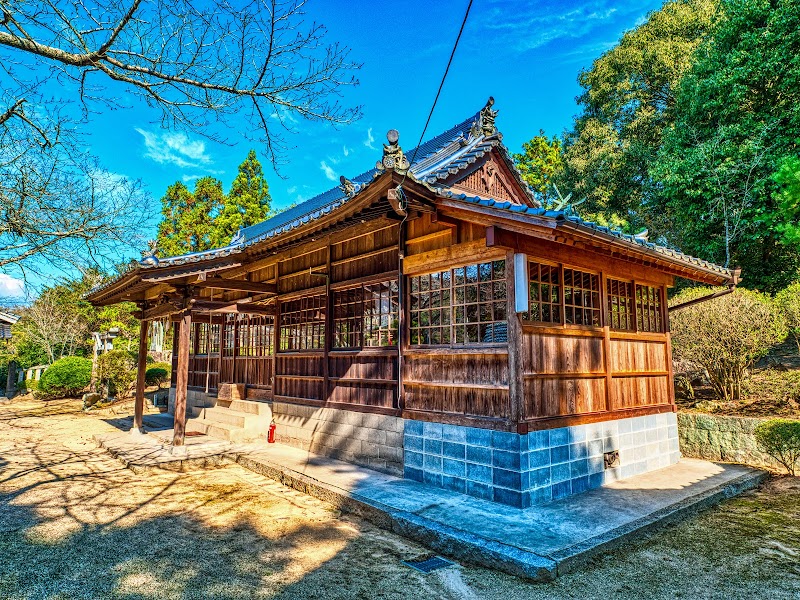 岩倉山神社