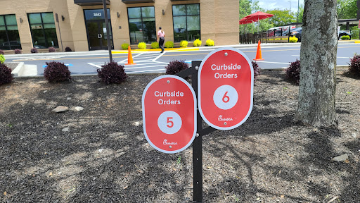 Fast Food Restaurant «Chick-fil-A», reviews and photos, 3643 Peachtree Pkwy, Suwanee, GA 30024, USA