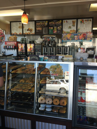 Donut Shop «Yum Yum Donuts», reviews and photos, 320 17th St, Santa Ana, CA 92706, USA