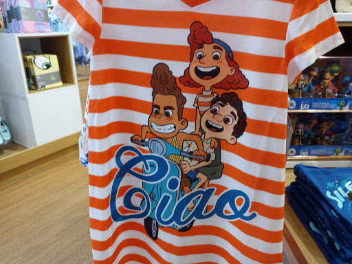 Toy Store «Disney Store», reviews and photos, 7527 Dadeland Mall Cir W, Miami, FL 33156, USA