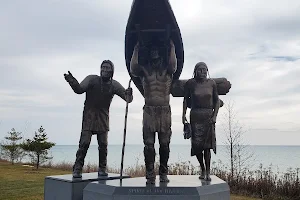 Spirit of the Rivers Monument image