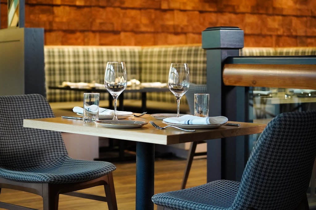 The Miller's Table 44839