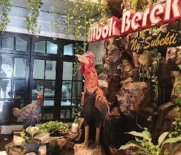 Mbok Berek Ekarini Sudirman photo