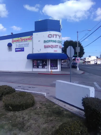 Shopping Mall «City Shopping Center», reviews and photos, 2201 Long Beach Blvd, Compton, CA 90221, USA