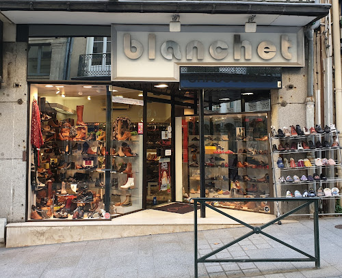 Chaussures Blanchet à Laval