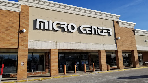 Computer Store «Micro Center», reviews and photos, 1349 Som Center Rd, Mayfield Heights, OH 44124, USA