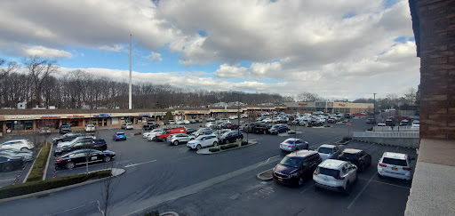 Shopping Mall «Woodrow Shopping Plaza», reviews and photos, 655 Rossville Ave, Staten Island, NY 10309, USA