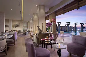 The Lounge at The Mulia Bali image