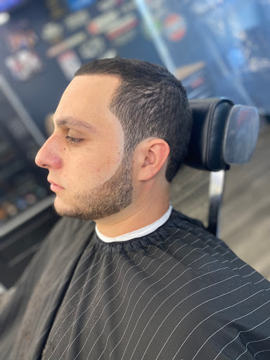 Barber Shop «Supremes Barbershop», reviews and photos, 10540 Wiles Rd, Coral Springs, FL 33076, USA