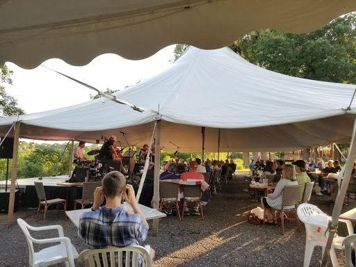 American Restaurant «Crooners Lounge and Supper Club», reviews and photos, 6161 Hwy 65 NE Highway 65 Northeast, Fridley, MN 55432, USA