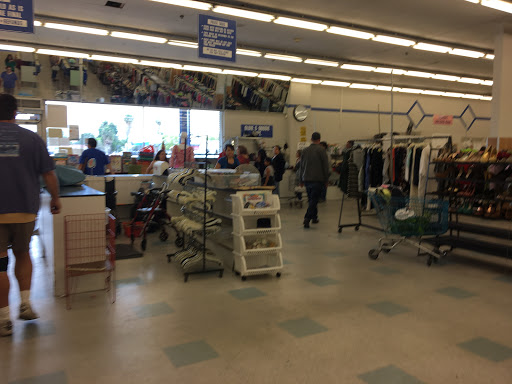 Thrift Store «Sav-Mor Discount», reviews and photos, 1725 W Orangethorpe Ave, Fullerton, CA 92833, USA