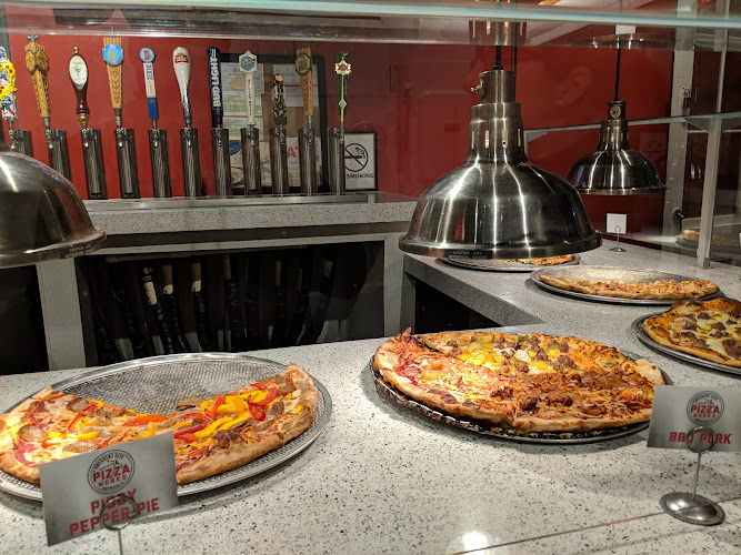 Best Thin Crust pizza place in New Orleans - Crescent City Pizza Works