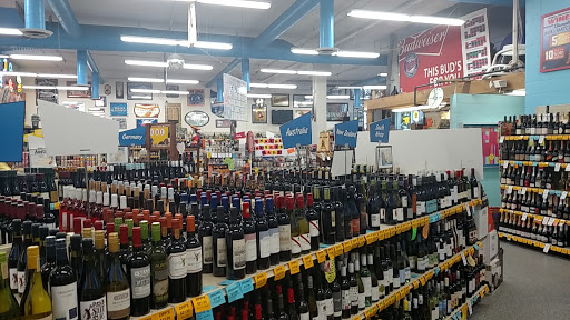 Wine Store «Zipps Liquors», reviews and photos, 2618 E Franklin Ave, Minneapolis, MN 55406, USA