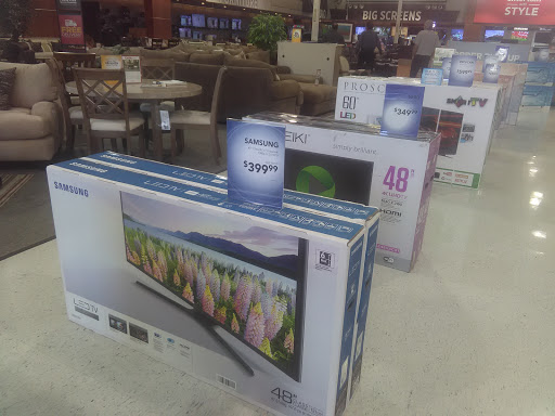 Appliance Store «hhgregg», reviews and photos, 1810 Rinehart Rd, Sanford, FL 32771, USA