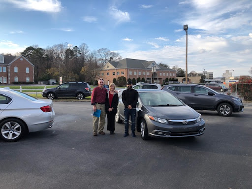 Used Car Dealer «Import Auto Sales of Knoxville», reviews and photos, 116 Center Park Dr, Knoxville, TN 37922, USA