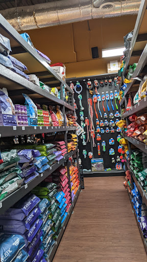 Pet Store «Hollywood Feed - Collierville, TN - Collierville», reviews and photos, 3615 S Houston Levee Rd, Collierville, TN 38017, USA