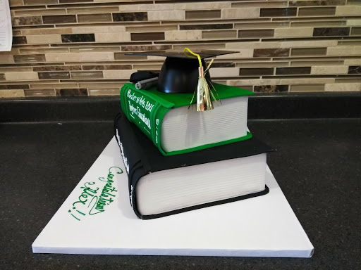 Fantasy Cakes & Fine Pastries image