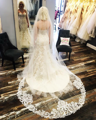 Bridal Shop «Mia Grace Bridal», reviews and photos, 108 Chesterfield Towne Center, Chesterfield, MO 63005, USA