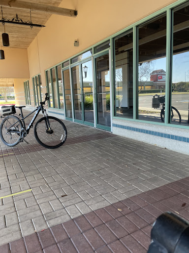 Department Store «Saks OFF 5TH», reviews and photos, 3943 I-35, San Marcos, TX 78666, USA