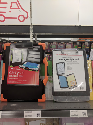 Shopping Mall «Hillcrest Shopping Center», reviews and photos, 1855 E Main St #10, Spartanburg, SC 29307, USA