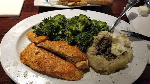 Bistro «7 West Bistro», reviews and photos, 7 W Chesapeake Ave, Towson, MD 21204, USA