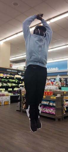 Grocery Store «Albertsons», reviews and photos, 19500 WA-99 Suite 110, Lynnwood, WA 98036, USA