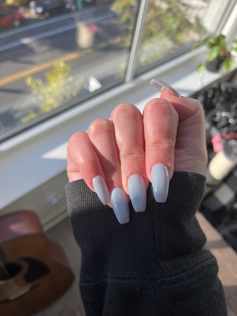 Elegant Nails By Angie