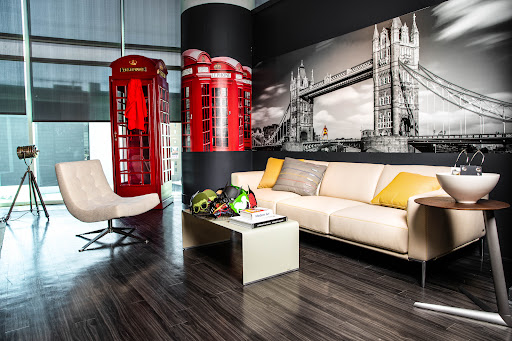 Furniture Store «Domicile Furniture», reviews and photos, 3701 W Lunt Ave, Lincolnwood, IL 60712, USA