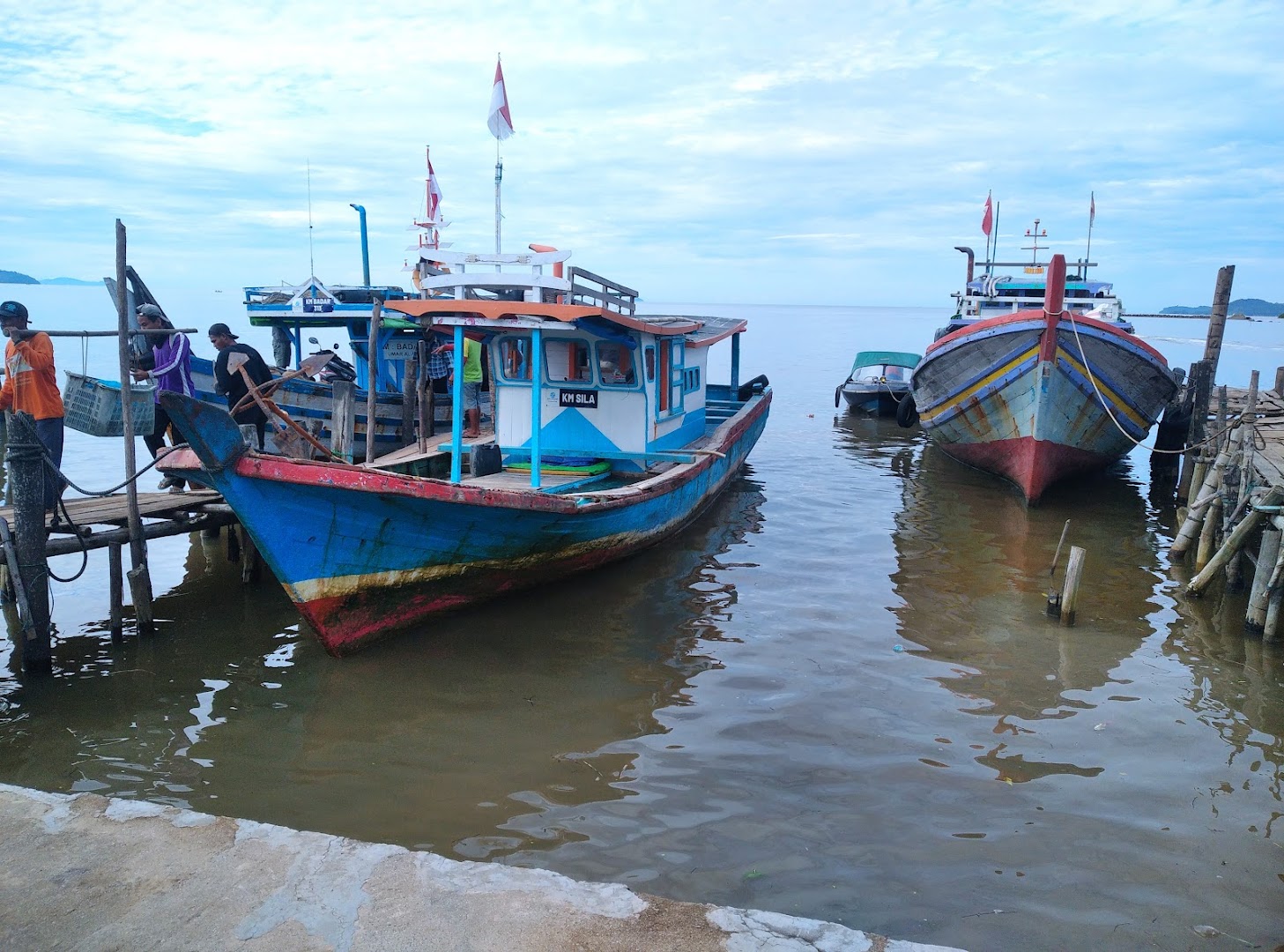 Pelabuhan Teluk Suak Photo