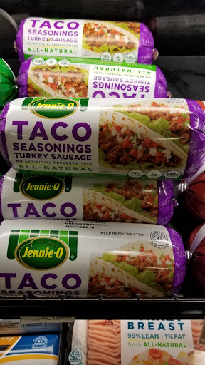 Grocery Store «Food Lion», reviews and photos, 1200 Beaver Brook Plz, New Castle, DE 19720, USA