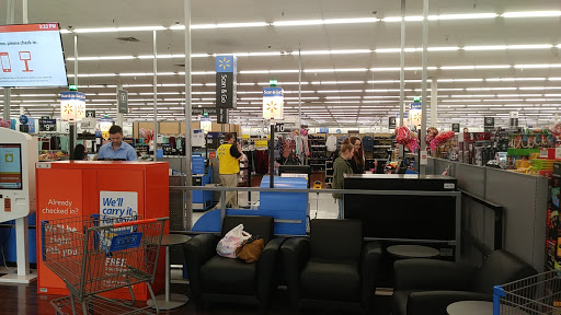 Discount Store «Walmart», reviews and photos, 5250 Commercial St SE, Salem, OR 97306, USA