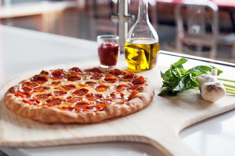 #1 best pizza place in Oregon - Rovente Pizzeria - Beaverton