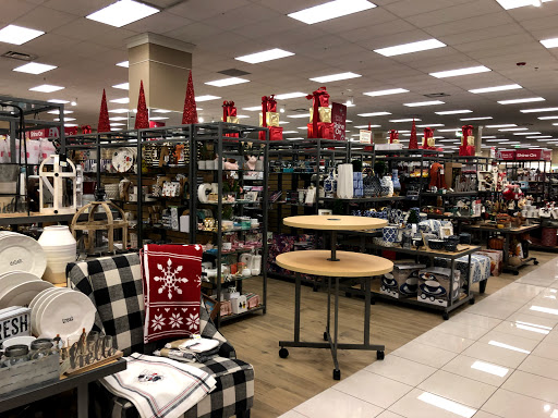 Department Store «Stein Mart», reviews and photos, 233 Greenville Hwy, Hendersonville, NC 28792, USA