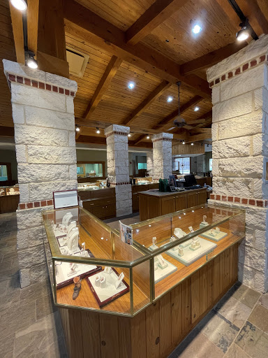 Jewelry Store «Dennis Jewelry», reviews and photos, 14701 San Pedro Ave, San Antonio, TX 78232, USA