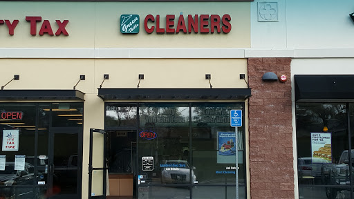 Dry Cleaner «Green Hills Cleaners», reviews and photos, 3280 Chino Hills Pkwy # 6, Chino Hills, CA 91709, USA