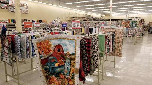 Craft Store «Hobby Lobby», reviews and photos, 1055 E Golf Rd, Schaumburg, IL 60173, USA