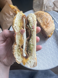 Breakfast sandwich du Restaurant de hamburgers avec amour - le burger Belleville à Paris - n°3