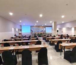 Hotel NEO+ Balikpapan photo