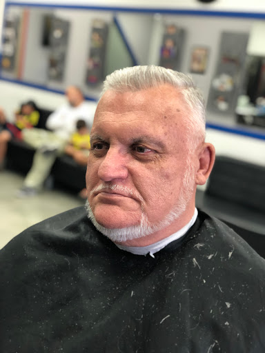 Barber Shop «3 Kings Barbershop», reviews and photos, 3624 W Bell Rd #2, Glendale, AZ 85308, USA