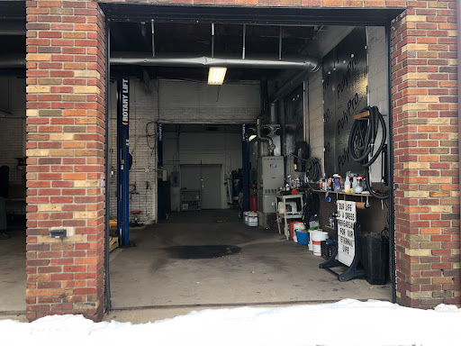 Used Car Dealer «Ross Motor Cars», reviews and photos, 174 E Main St, Torrington, CT 06790, USA