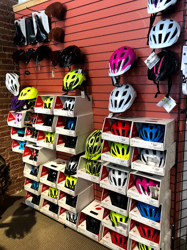 Bicycle Store «Xtreme Wheels Bike and Sport», reviews and photos, 33 S Main St, Council Bluffs, IA 51503, USA