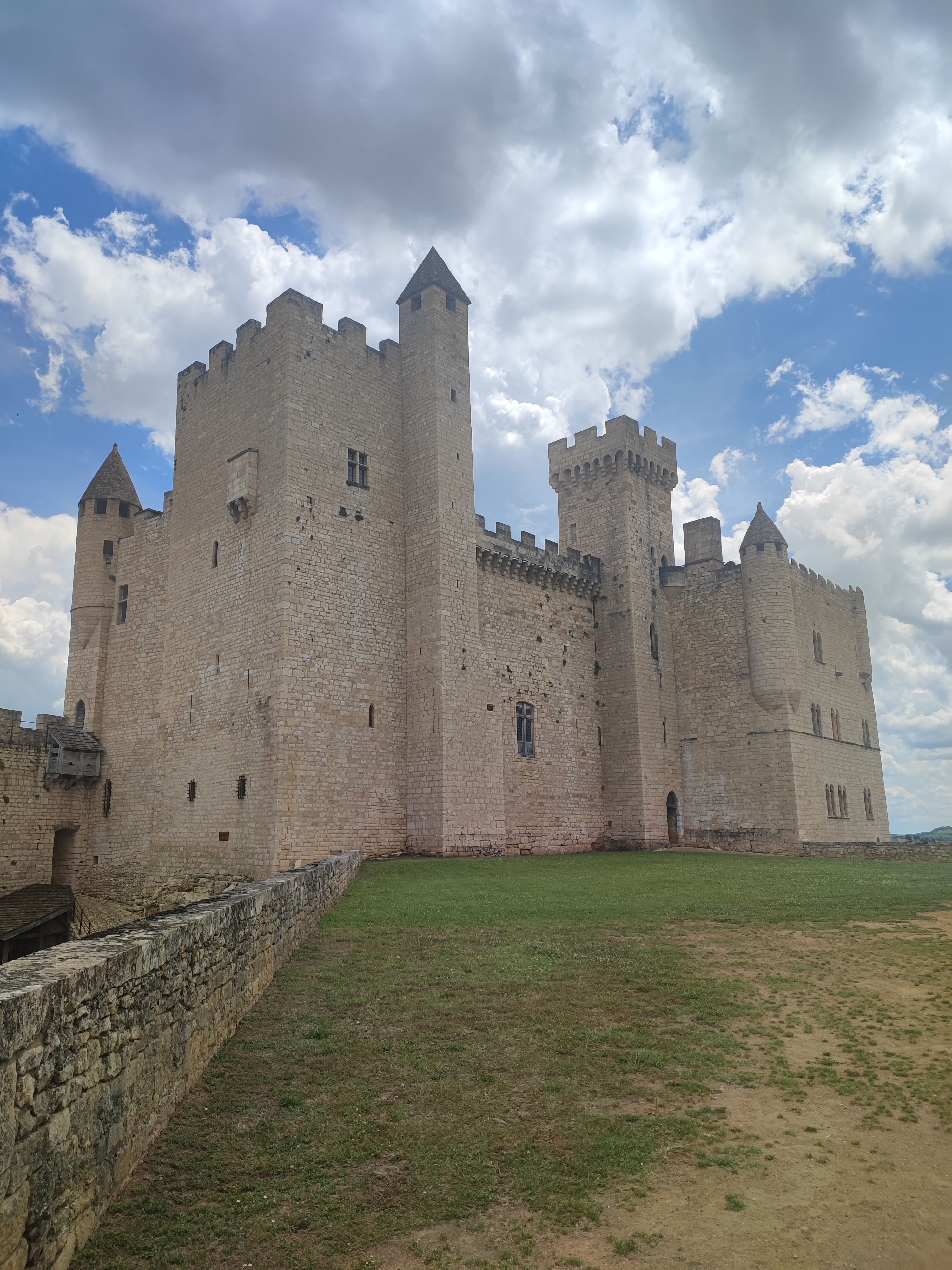 Photo n° 1 de l'avis de cedric.e fait le 12/06/2023 à 20:14