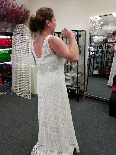 Bridal Shop «Bride To Be Consignment», reviews and photos, 8925 Penn Ave S, Bloomington, MN 55431, USA