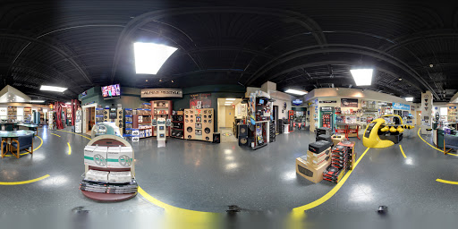 Car Stereo Store «Roberts Auto Electronics & Window Tint», reviews and photos, 11704 Shelbyville Rd, Louisville, KY 40243, USA